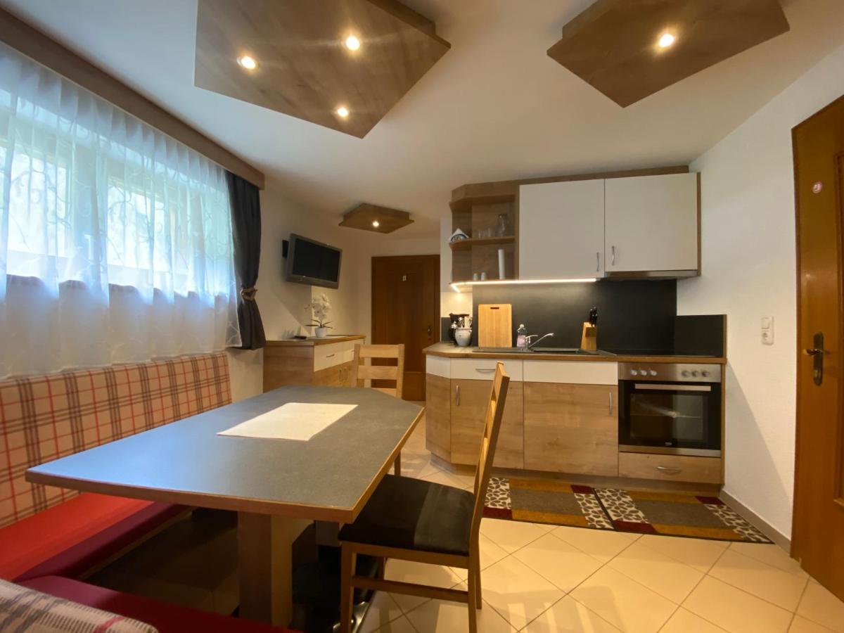 Landhaus Lackner Heiligenblut Bagian luar foto