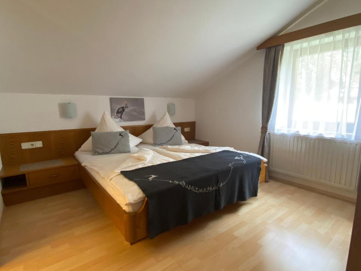 Landhaus Lackner Heiligenblut Bagian luar foto