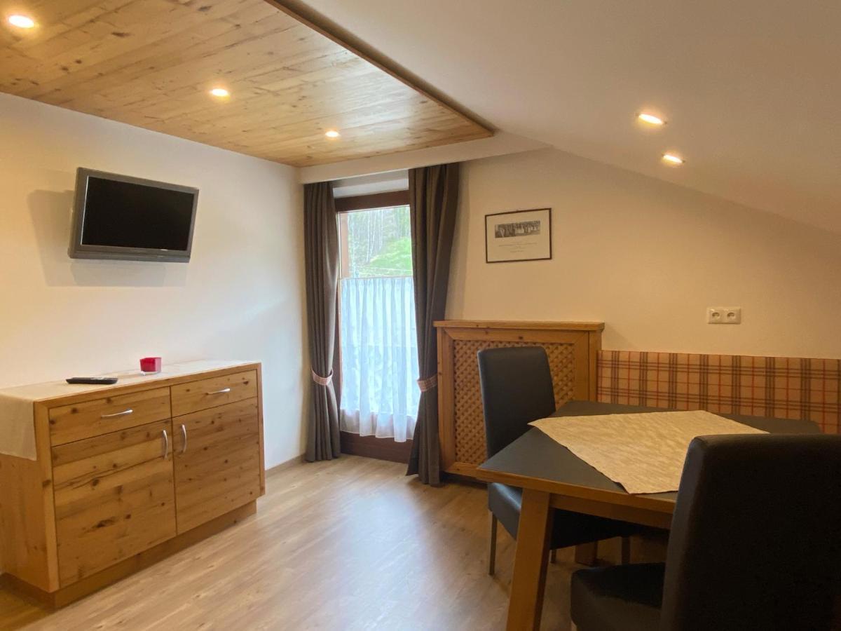 Landhaus Lackner Heiligenblut Bagian luar foto